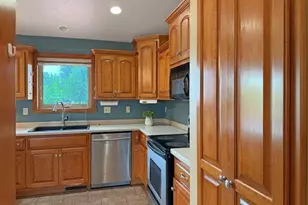 3136 Egan Ln, Green Bay, WI 54311 - Photo 7