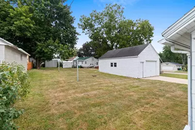 407 Hamburg Street, Ripon, WI 54971 - Photo 27