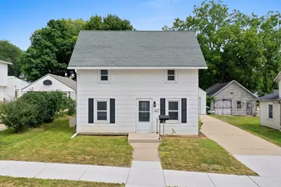 407 Hamburg Street, Ripon, WI 54971 - Photo 1