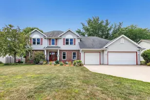 3097 Mercedes Dr, Green Bay, WI 54313 - Photo 1