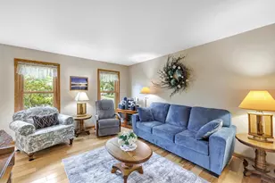 3097 Mercedes Dr, Green Bay, WI 54313 - Photo 11