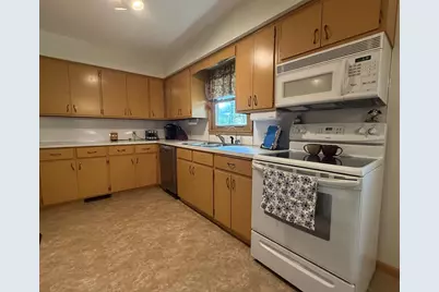 221 N Linden Street, Adams, WI 53910 - Photo 7
