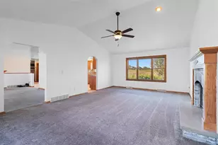 2820 Blue Spruce Dr, Green Bay, WI 54311 - Photo 17