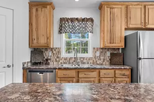 612 Allied Ct, Oconto, WI 54153 - Photo 13