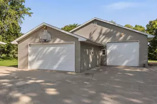 W9319 Blewett Rd, Eldorado, WI 54932 - Photo 3