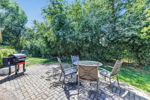 1927 Cross Creek Cir, De Pere, WI 54115 - Photo 17