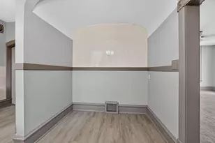 816 Marinette Ave, Marinette, WI 54143 - Photo 15