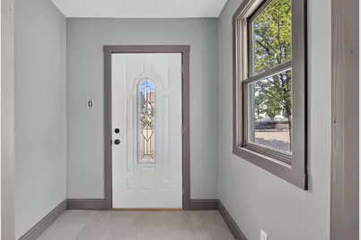 816 Marinette Avenue, Marinette, WI 54143 - Photo 3