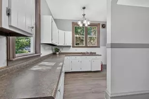 816 Marinette Ave, Marinette, WI 54143 - Photo 13