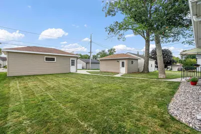 123 W 8th Street, Kaukauna, WI 54130 - Photo 7