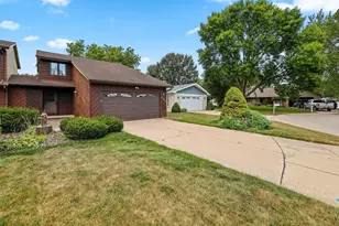 1043 Coppens Rd, Green Bay, WI 54303 - Photo 1