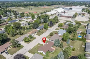 1332 Mulberry Ln, Neenah, WI 54956 - Photo 43