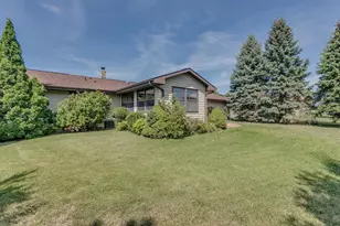 1332 Mulberry Ln, Neenah, WI 54956 - Photo 33