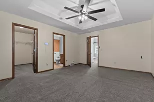 2876 Chrystella Dr, Menasha, WI 54952 - Photo 19