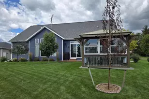 905 Duke St, Brownsville, WI 53006 - Photo 47