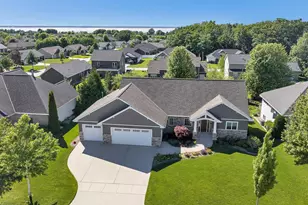 2903 Bally Bunion Ln, Green Bay, WI 54311 - Photo 47