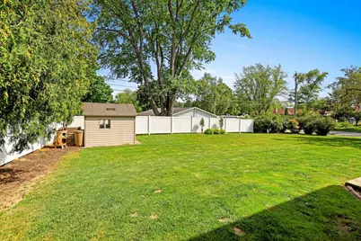 1153 Highview Lane, Green Bay, WI 54304 - Photo 15