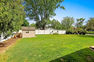 1153 Highview Ln, Green Bay, WI 54304 - Photo 15