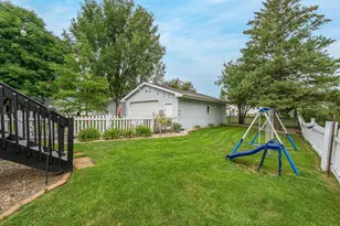 830 Osborn Ave, Oshkosh, WI 54902 - Photo 39
