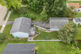 830 Osborn Ave, Oshkosh, WI 54902 - Photo 7