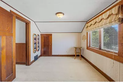 2024 Illinois Avenue, New Holstein, WI 53061 - Photo 11