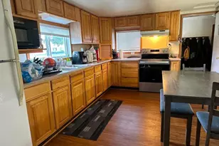 2406 34th St, Two Rivers, WI 54240 - Photo 9