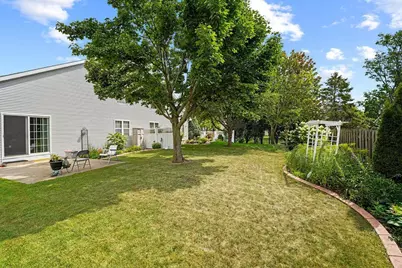 711 W Packer Avenue, Oshkosh, WI 54901 - Photo 13