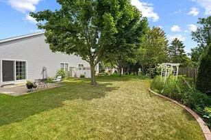 711 W Packer Ave, Oshkosh, WI 54901 - Photo 13
