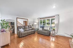 3108 Summer Pl, Green Bay, WI 54313 - Photo 5