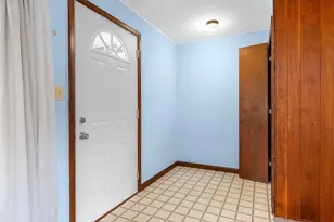 1648 View Ln, Green Bay, WI 54313 - Photo 3