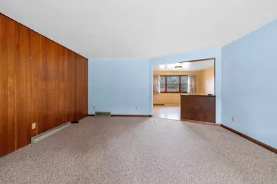 1648 View Lane, Green Bay, WI 54313 - Photo 5