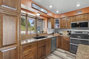 125 W Highland Dr, Oconto Falls, WI 54154 - Photo 17
