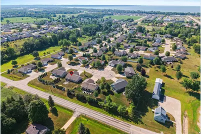 W6438 Sawtooth Street, Menasha, WI 54952 - Photo 61