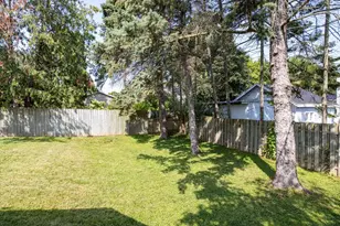 822 W 3rd St, Appleton, WI 54914 - Photo 23