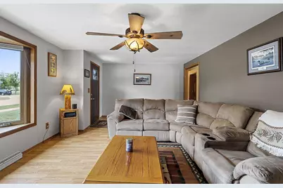 2360 Kincaid Avenue, Oshkosh, WI 54904 - Photo 25