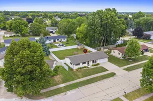 2360 Kincaid Ave, Oshkosh, WI 54904 - Photo 63