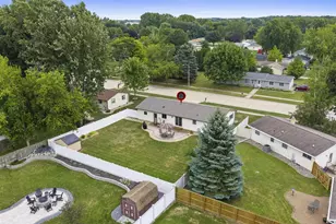 2360 Kincaid Ave, Oshkosh, WI 54904 - Photo 69