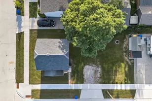 400 W 7th Ave, Oshkosh, WI 54902 - Photo 17