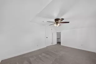 400 W 7th Ave, Oshkosh, WI 54902 - Photo 13