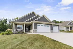 2608 Canvasback Dr, Menasha, WI 54952 - Photo 1