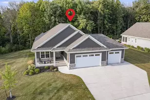 2608 Canvasback Dr, Menasha, WI 54952 - Photo 3