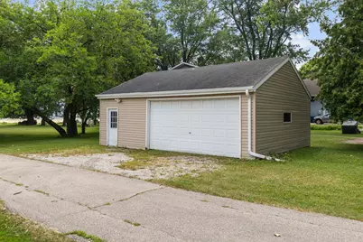1583 Butte Des Morts Beach Road, Neenah, WI 54956 - Photo 41