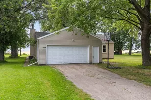 1583 Butte Des Morts Beach Rd, Neenah, WI 54956 - Photo 51