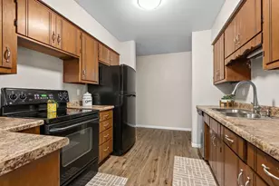 1161 Gillingham Road, Neenah, WI 54956 - Photo 9