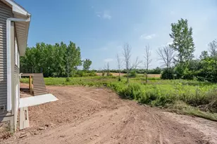 300 Deer Shed Trl, Green Bay, WI 54311 - Photo 41