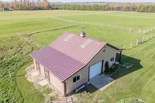 E8403 Church Rd, New London, WI 54961 - Photo 63