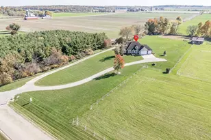 E8403 Church Rd, New London, WI 54961 - Photo 79