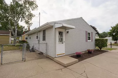 825 Stony Brook Lane, Green Bay, WI 54304 - Photo 19