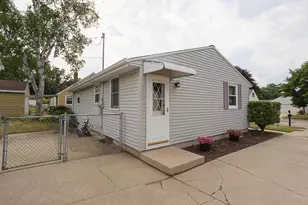 825 Stony Brook Ln, Green Bay, WI 54304 - Photo 19