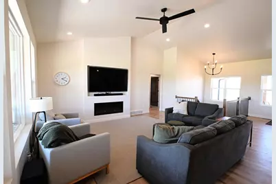 3765 Westpoint Road, Suamico, WI 54313 - Photo 9